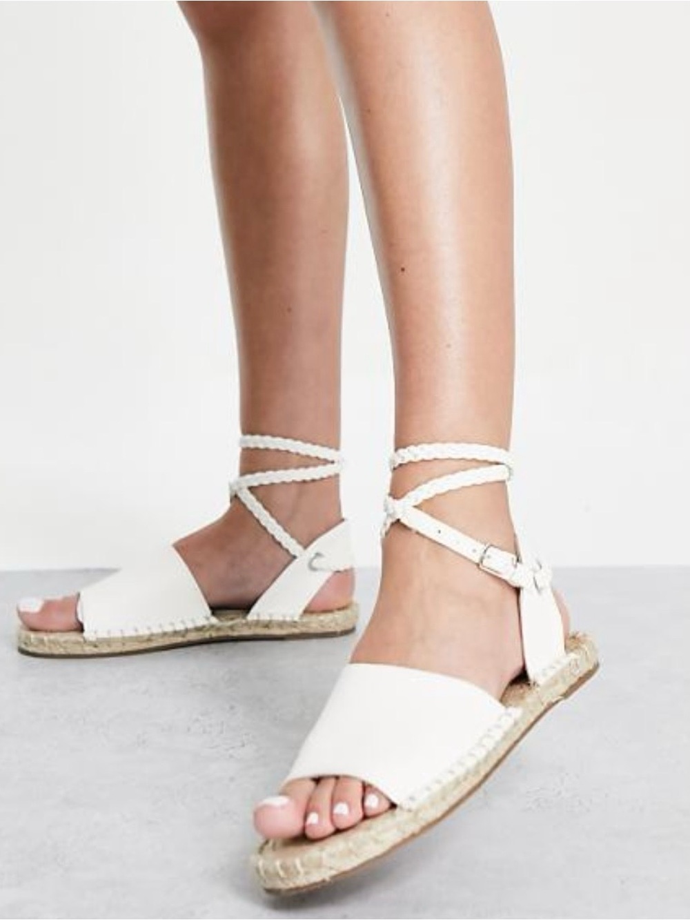 Women’s White Espadrille Ankle-Wrap Sandals Size 9 NEW